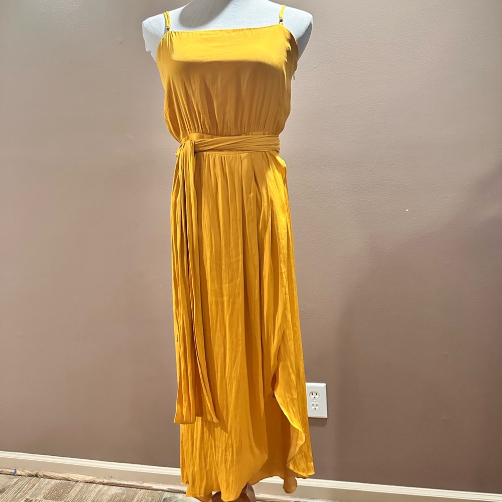 Elegant Yellow Maxi Dress